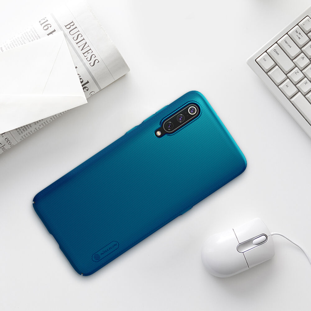 Carcasă cu caneluri Nillkin, din plastic durificat, pentru Xiaomi Mi 9 - auriu
