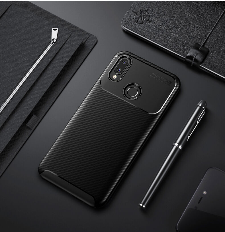 Carcasă din plastic cu textură carbon, pentru Huawei Nova 3i - negru