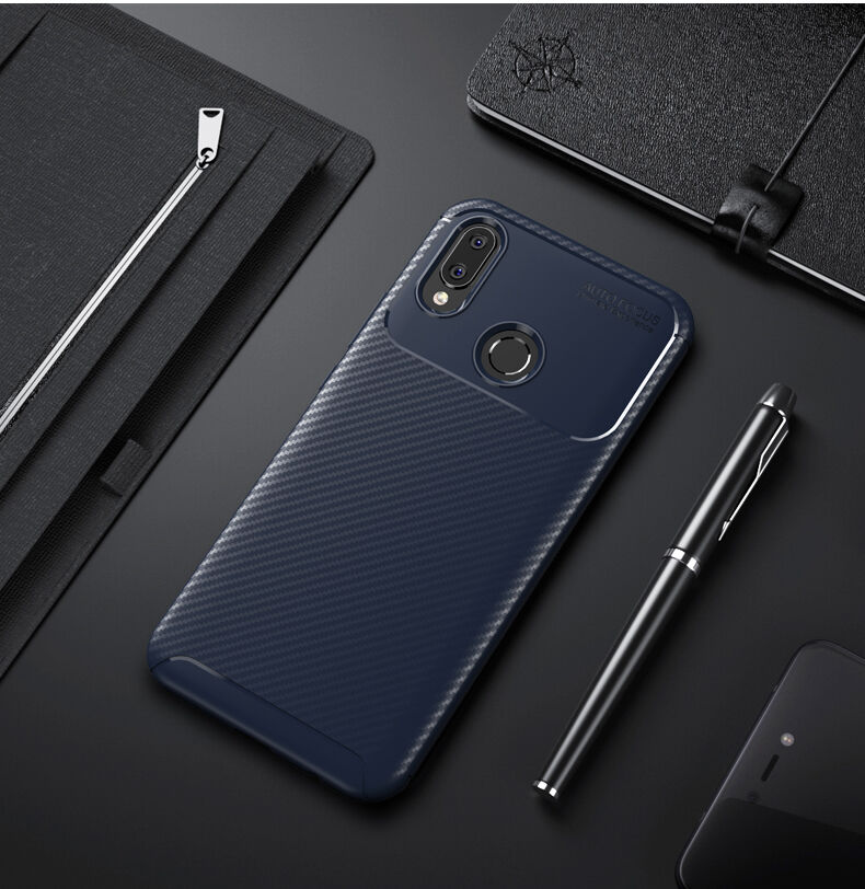 Carcasă din plastic cu textură carbon, pentru Huawei Nova 3i - negru