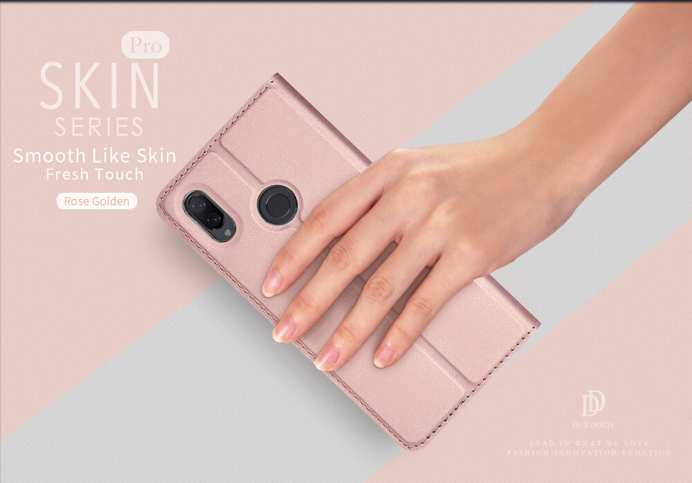 Husă din piele Dux Ducis, cu buzunar de carduri, pentru Xiaomi Redmi Note 7 - auriu