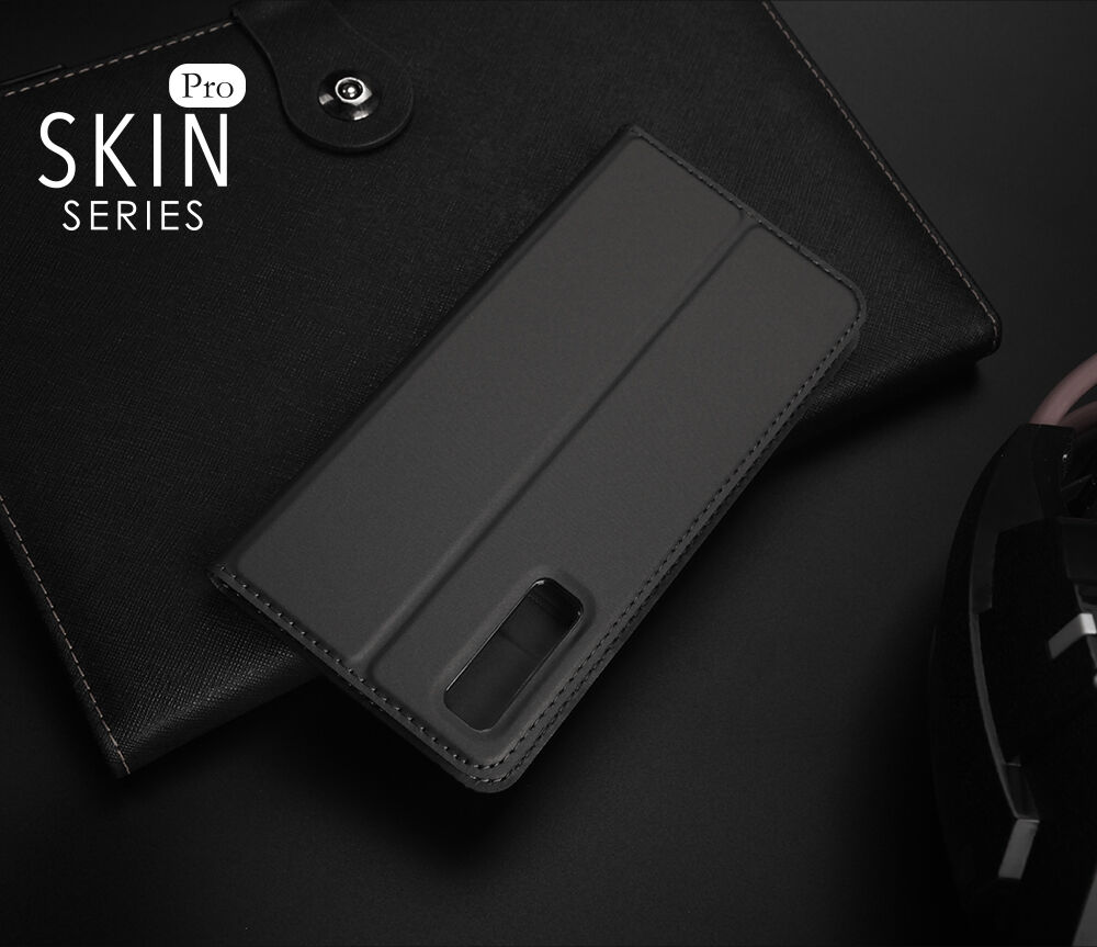 Husă flip Dux Ducis Skin Pro, pentru Samsung Galaxy A7 (2018) - auriu